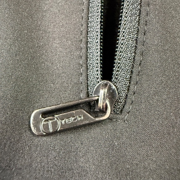 Men's T-Tech by Tumi Soft-Shell Outdoor Jacket, Black, Size Large, Full-Zip - Picture 3 of 16